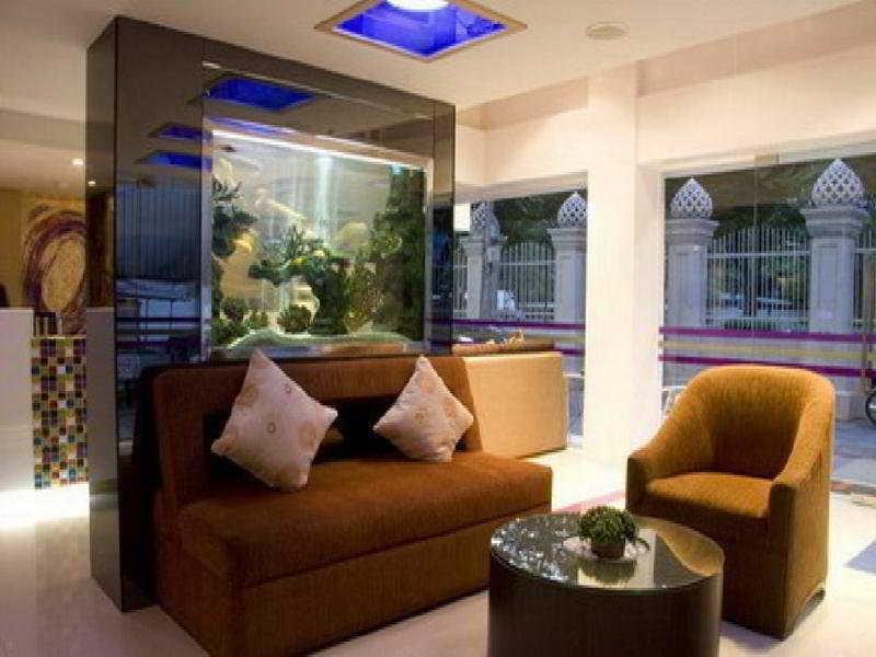 Paradiso Boutique Suites Bangkok Exterior foto